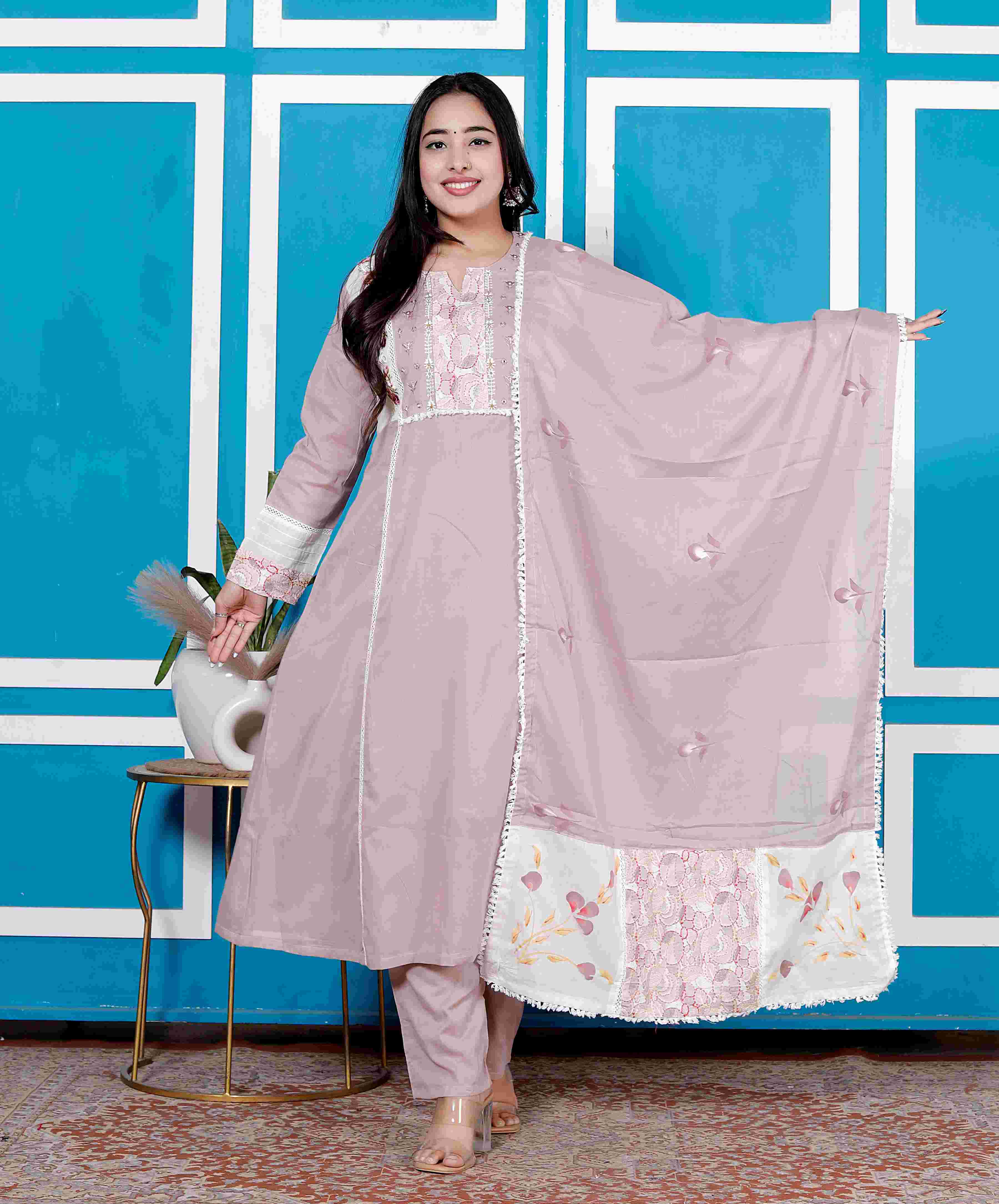 Aavari C-PINK