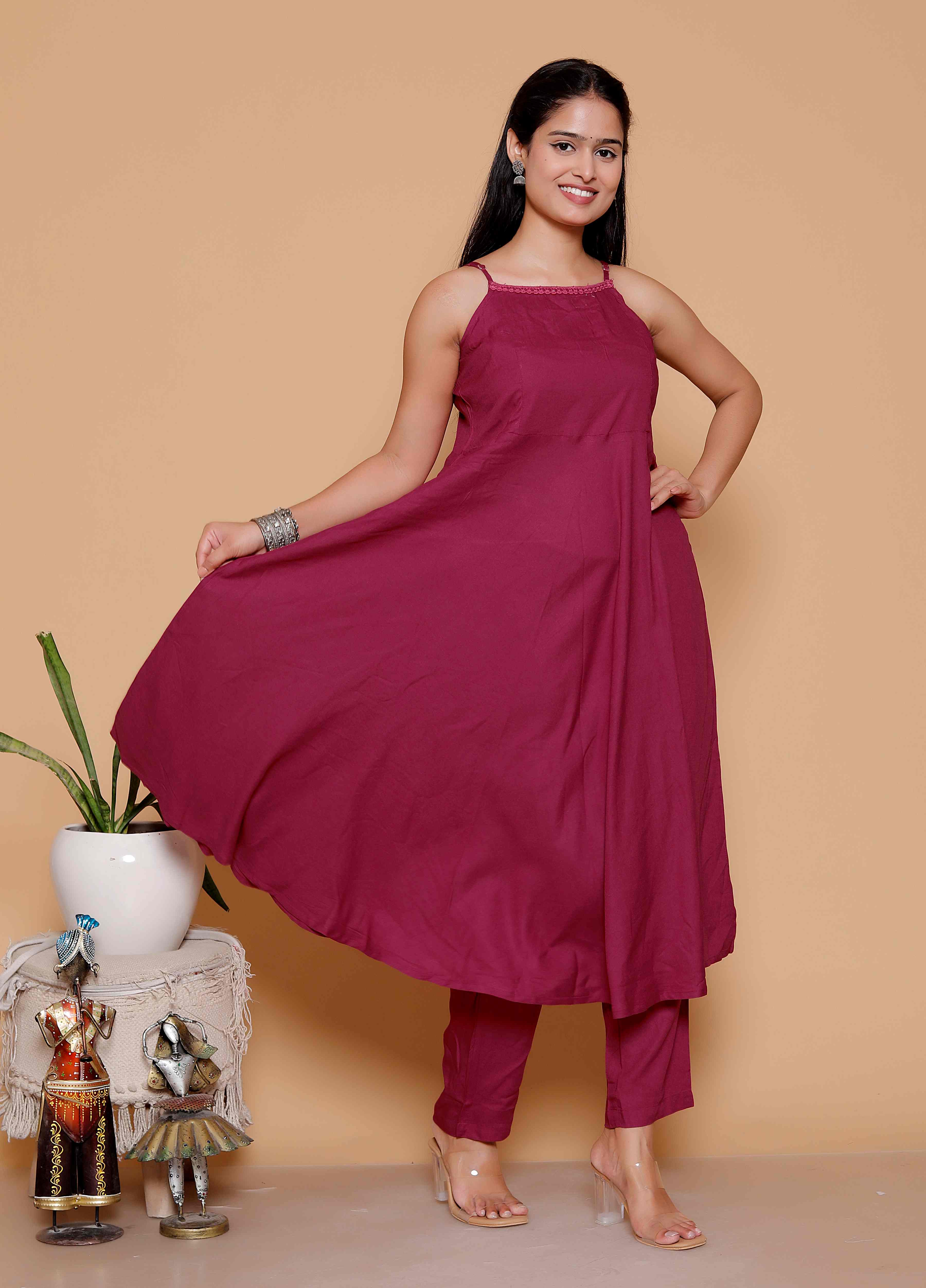 Elegant Wine Sleeveless Kurti Set for Women