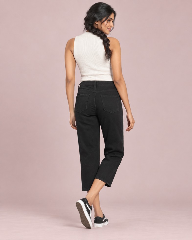 Women’s Black High-Rise Straight-Fit Cropped Jeans