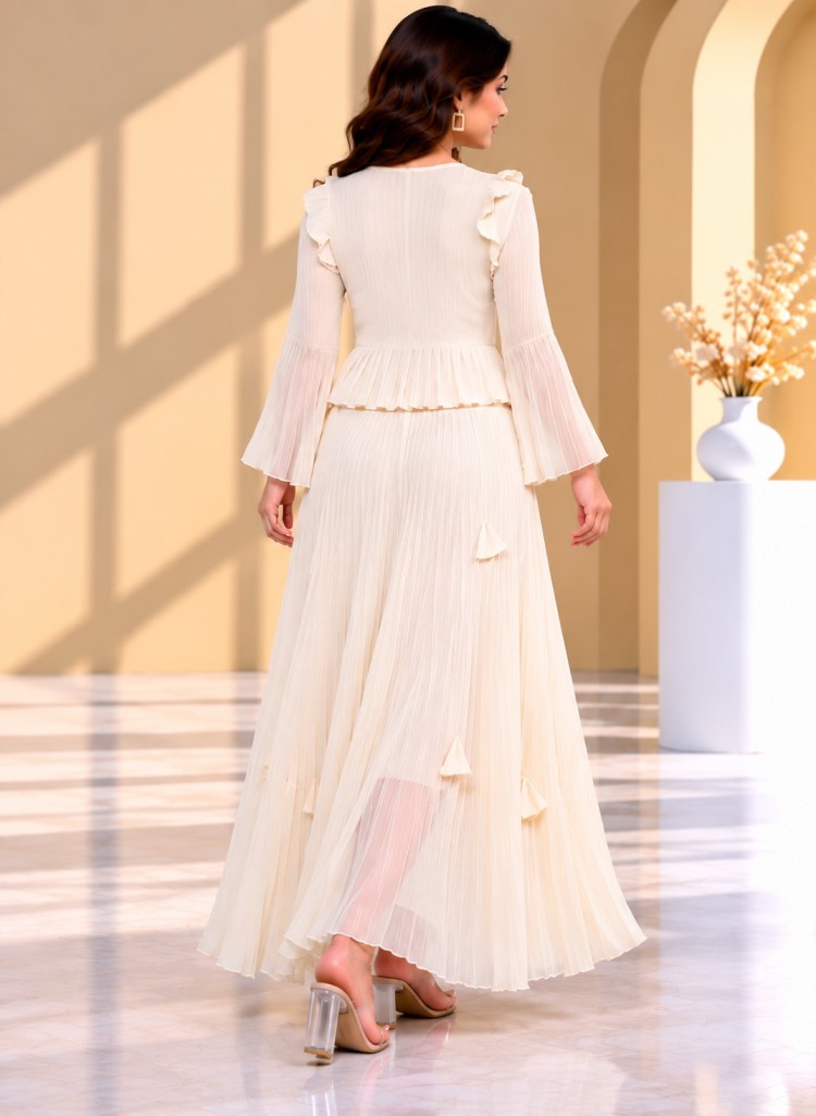 AAVARI Women’s Ivory Pleated 2-Piece Skirt Co-ord Set with 3D Floral Peplum Top