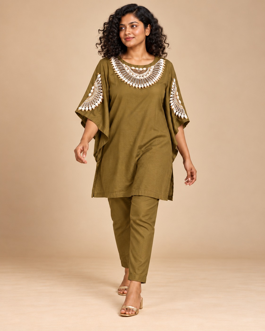 Women’s Sage Green Embellished Kurta & Pant Set with Mirror-Effect Detailing